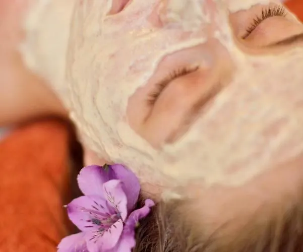 Calendula Ayurvedic & Medical 4*